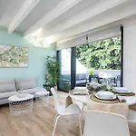 Sunnyland Atico Adelfas Διαμέρισμα