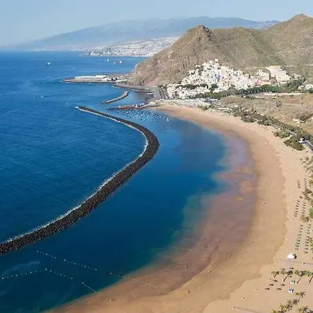 Sunny Island Atico Adelfas